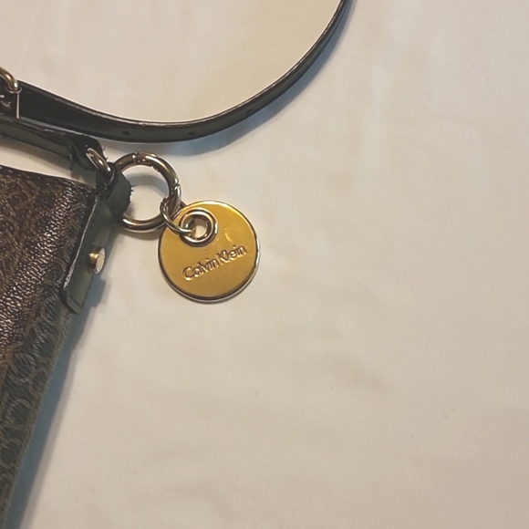 Calvin Klein bag - Picture 2 of 11